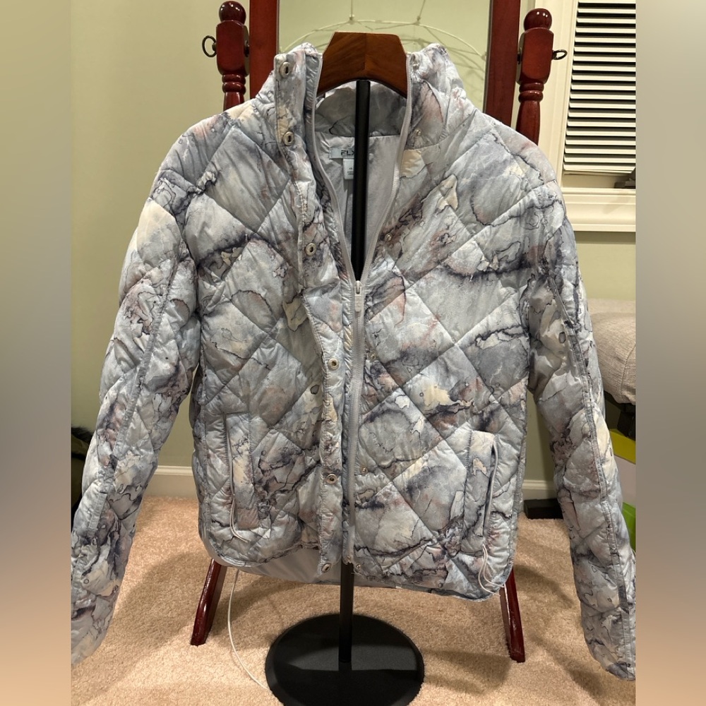FLX Women’s XS Quilted Puffer‎ Jacket Marble Print Lightweight Coat NWOT
